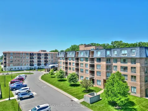 8111 Forest Glen Drive Niagara Falls ON L2H 2Y7