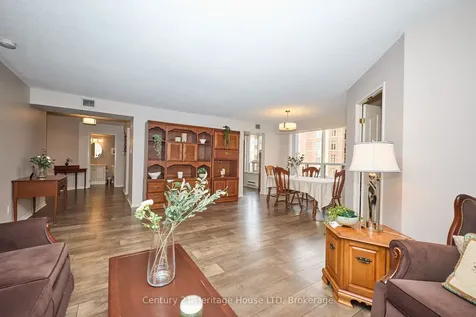 8111 Forest Glen Drive Niagara Falls ON L2H 2Y7