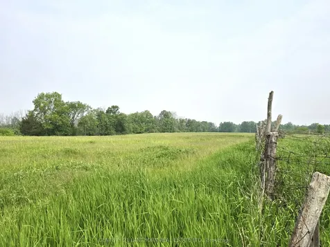 4893 Old Highway 2 Highway Belleville ON K8V 1M1