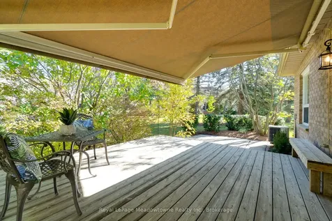 20 Arbordale Walk Guelph ON N1C 4X7