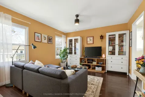 364 Tragina Avenue N Hamilton ON L8H 5E5