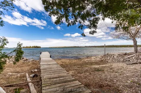 154 Myles Bay Shore Road Northern Bruce Peninsula ON N0H 1W0