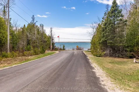 154 Myles Bay Shore Road Northern Bruce Peninsula ON N0H 1W0