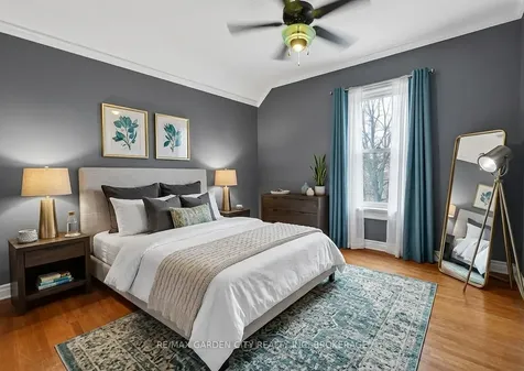284 Burgar Street Welland ON L3B 2T6