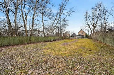 284 Burgar Street Welland ON L3B 2T6