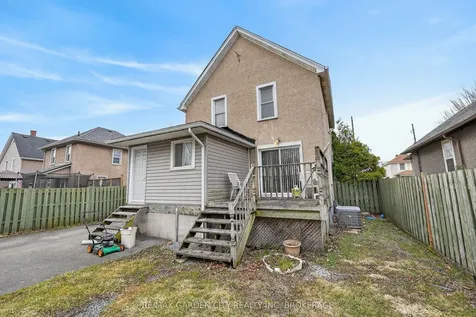 284 Burgar Street Welland ON L3B 2T6
