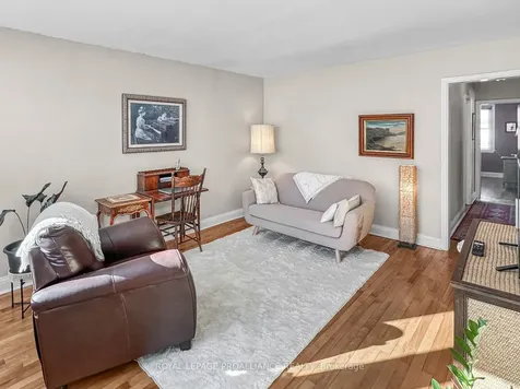 284 Victoria Avenue Belleville ON K8N 2C7