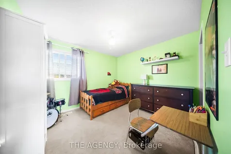 132 Blackburn Drive Brantford ON N3T 6S2