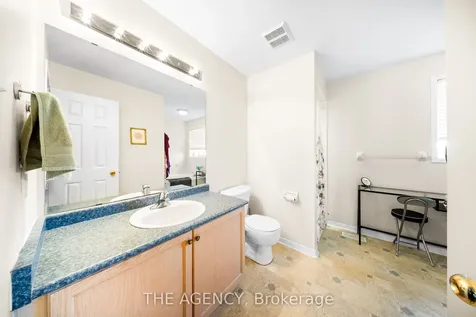 132 Blackburn Drive Brantford ON N3T 6S2