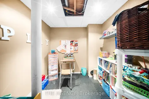 132 Blackburn Drive Brantford ON N3T 6S2