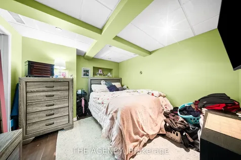 132 Blackburn Drive Brantford ON N3T 6S2