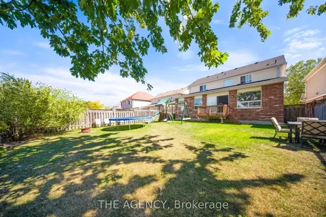 132 Blackburn Drive Brantford ON N3T 6S2