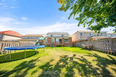 132 Blackburn Drive Brantford ON N3T 6S2