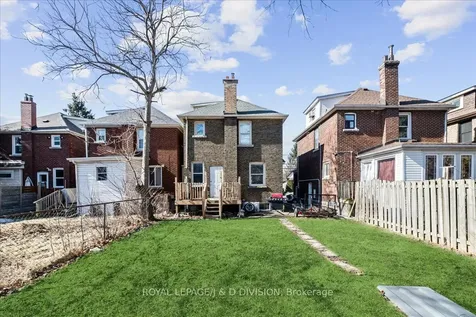 59 Paisley Avenue S Hamilton ON L8S 1V2