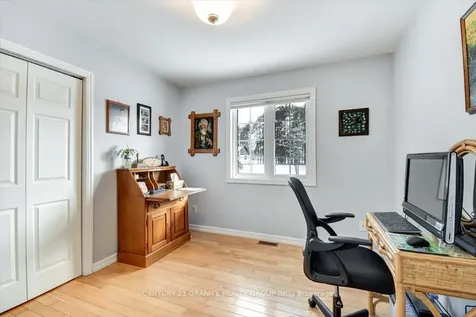 34 Wilson Lane Hastings Highlands ON K0L 1C0