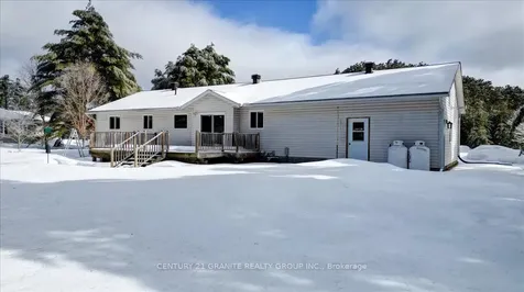 34 Wilson Lane Hastings Highlands ON K0L 1C0
