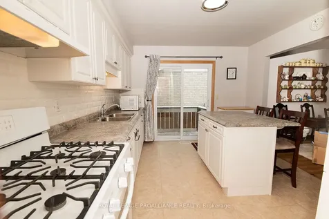35 Morris Drive Belleville ON K8P 5B3