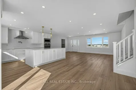 73 Lakeview Crescent Kawartha Lakes ON K0M 1A0