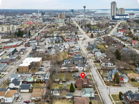 5991 Culp Street Niagara Falls ON L2G 2B6