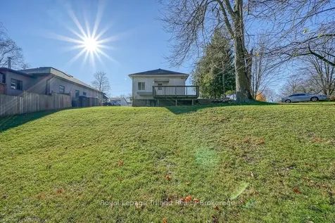 246 Thames Street N Ingersoll ON N5C 3E4