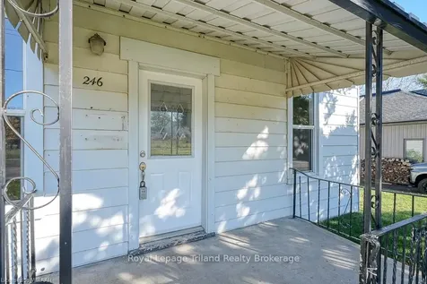 246 Thames Street N Ingersoll ON N5C 3E4