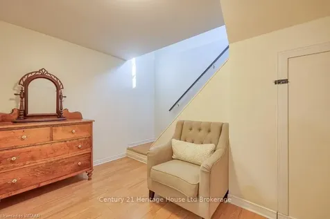 994 Alice Street Woodstock ON N4S 8A9