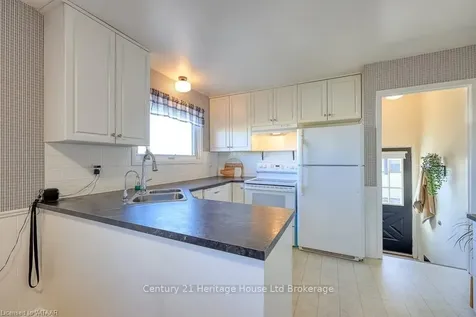 994 Alice Street Woodstock ON N4S 8A9