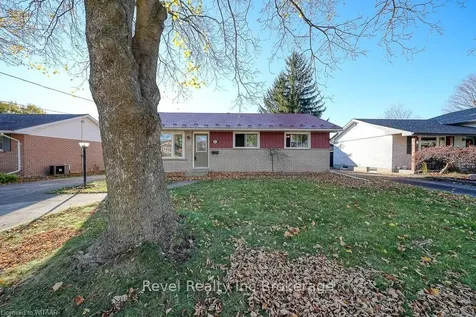 82 Lyndale Crescent Woodstock ON N4S 7S9