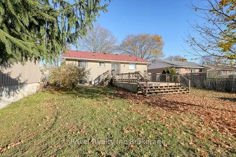 82 Lyndale Crescent Woodstock ON N4S 7S9