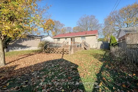 82 Lyndale Crescent Woodstock ON N4S 7S9