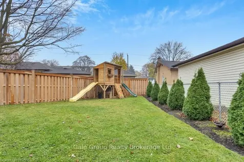 759 Street Albans Crescent Woodstock ON N4S 7E5