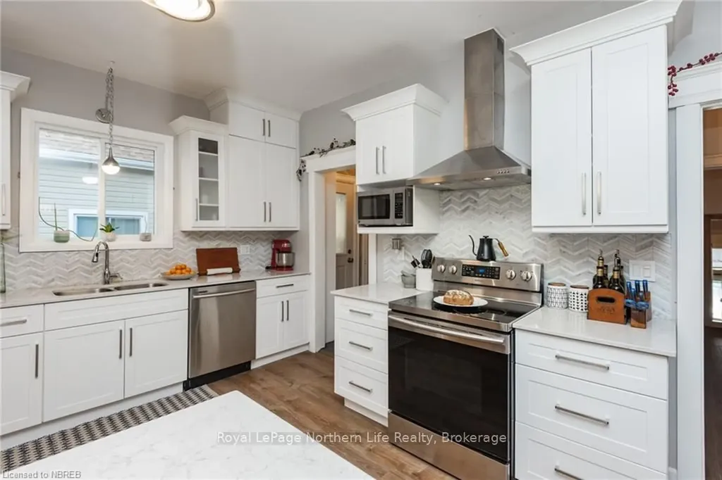 944 Copeland Street North Bay ON P1B 3E4