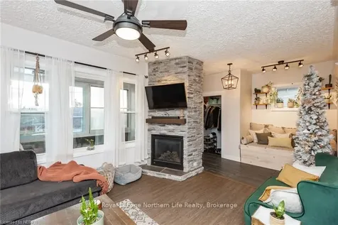 944 Copeland Street North Bay ON P1B 3E4