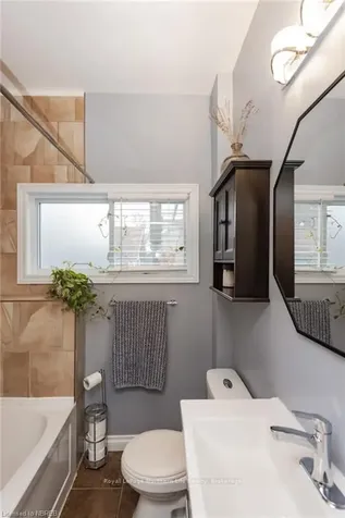 944 Copeland Street North Bay ON P1B 3E4