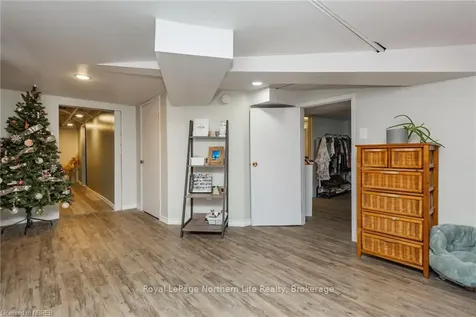 944 Copeland Street North Bay ON P1B 3E4