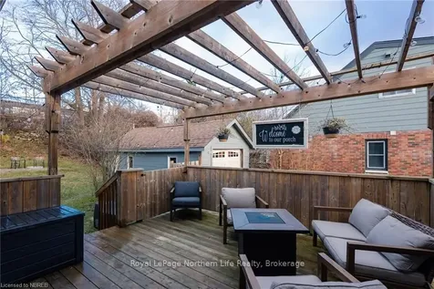 944 Copeland Street North Bay ON P1B 3E4