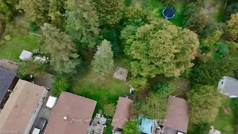 944 Copeland Street North Bay ON P1B 3E4