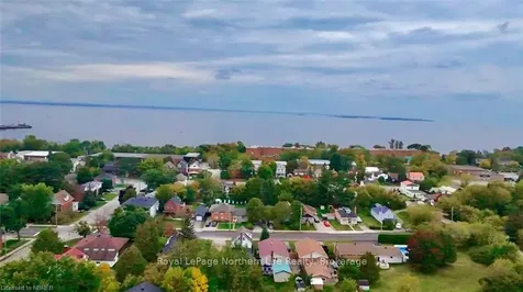 944 Copeland Street North Bay ON P1B 3E4