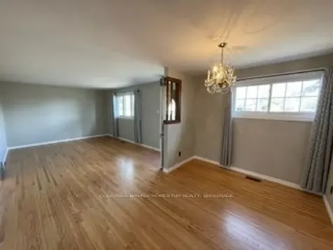 1303 Spears Road Fort Erie ON L2A 4N5