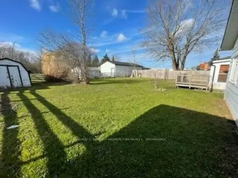 1303 Spears Road Fort Erie ON L2A 4N5