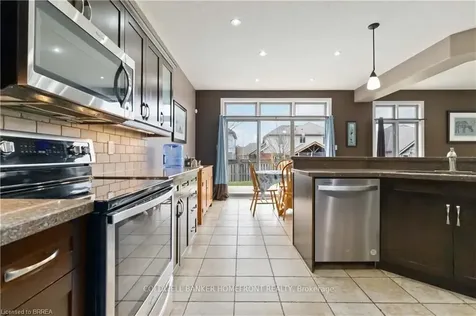 16 Freeman Street Brant ON N3L 4H2