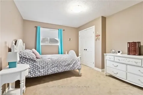 16 Freeman Street Brant ON N3L 4H2