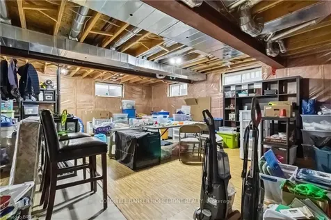 16 Freeman Street Brant ON N3L 4H2