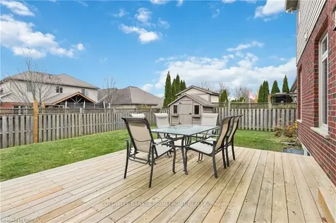 16 Freeman Street Brant ON N3L 4H2