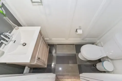 520 Pineview Gardens Shelburne ON L0N 1S2