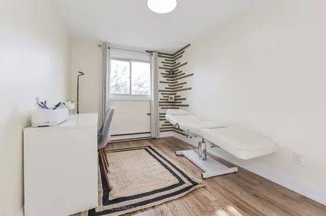 520 Pineview Gardens Shelburne ON L0N 1S2