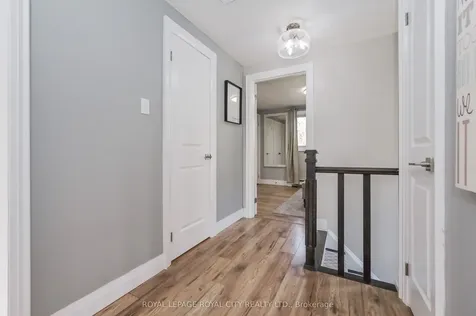 520 Pineview Gardens Shelburne ON L0N 1S2