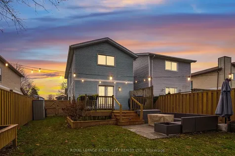 520 Pineview Gardens Shelburne ON L0N 1S2