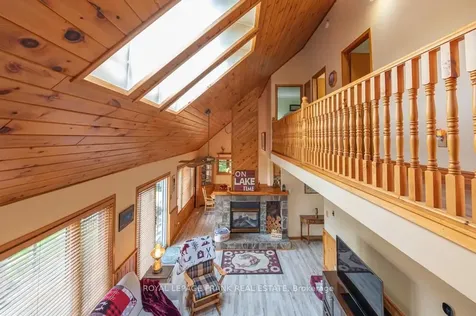 337 Philrick Drive Galway-cavendish And Harvey ON K0L 1J0