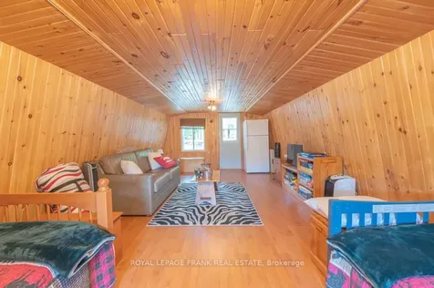 337 Philrick Drive Galway-cavendish And Harvey ON K0L 1J0